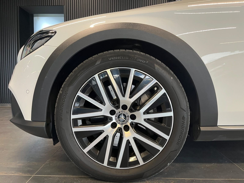 Mercedes-Benz E 400 d 4Matic All-Terrain AVANTGARDE/LED/360° — photo 10