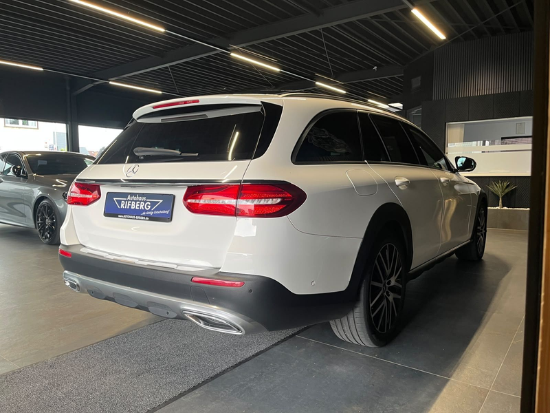 Mercedes-Benz E 400 d 4Matic All-Terrain AVANTGARDE/LED/360° — photo 6
