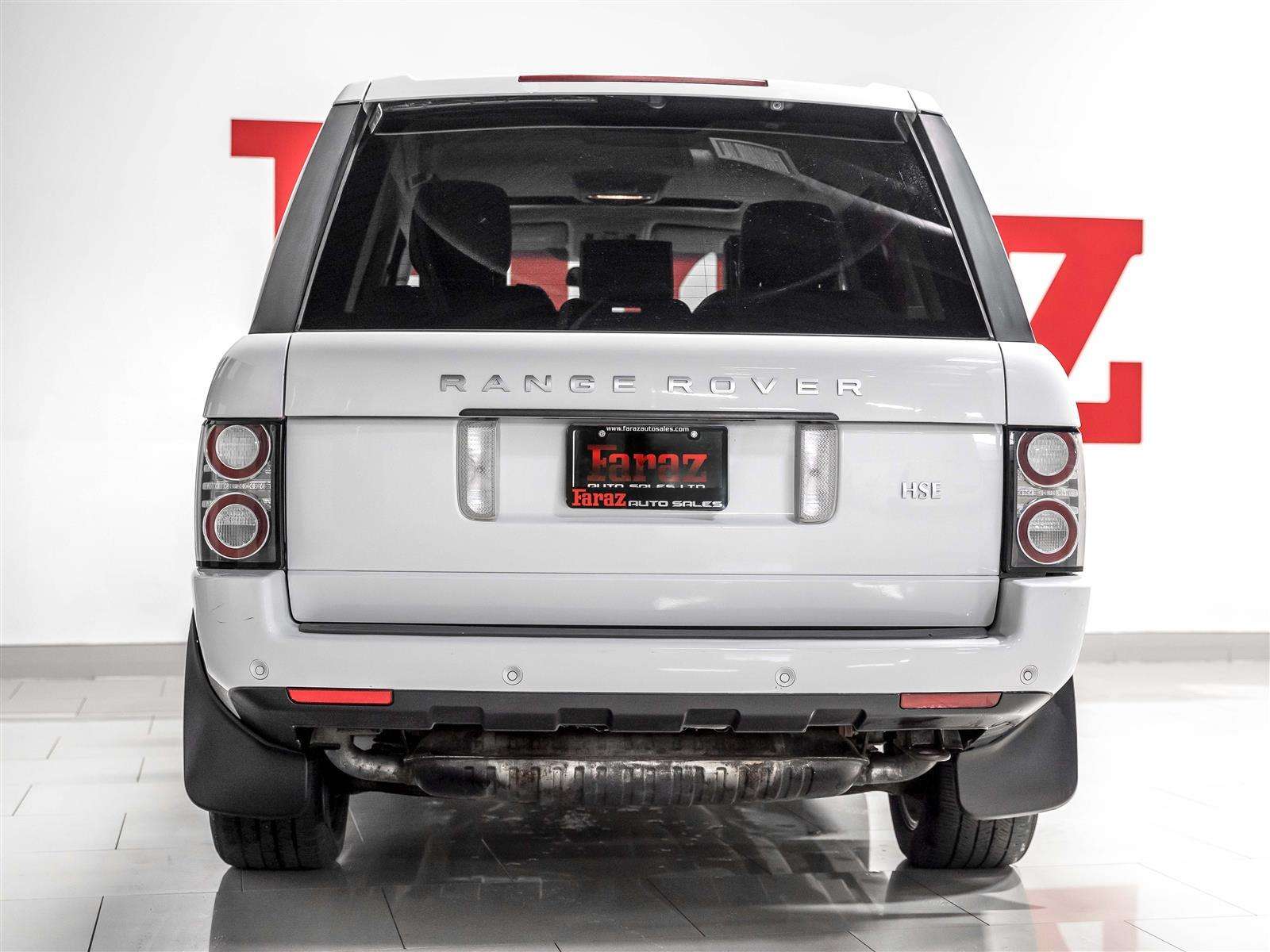 2011 Land Rover Range Rover HSE|5.0L V8|Rear Entertainment|Extensive Dealer Se alt 4