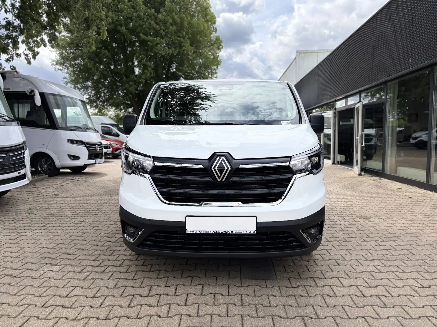 Renault Trafic Komfort L2H1 3,1t dCi 130 PS Weiß - 2
