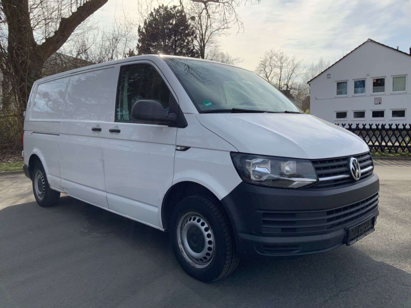 Second hand Volkswagen Transporter T6