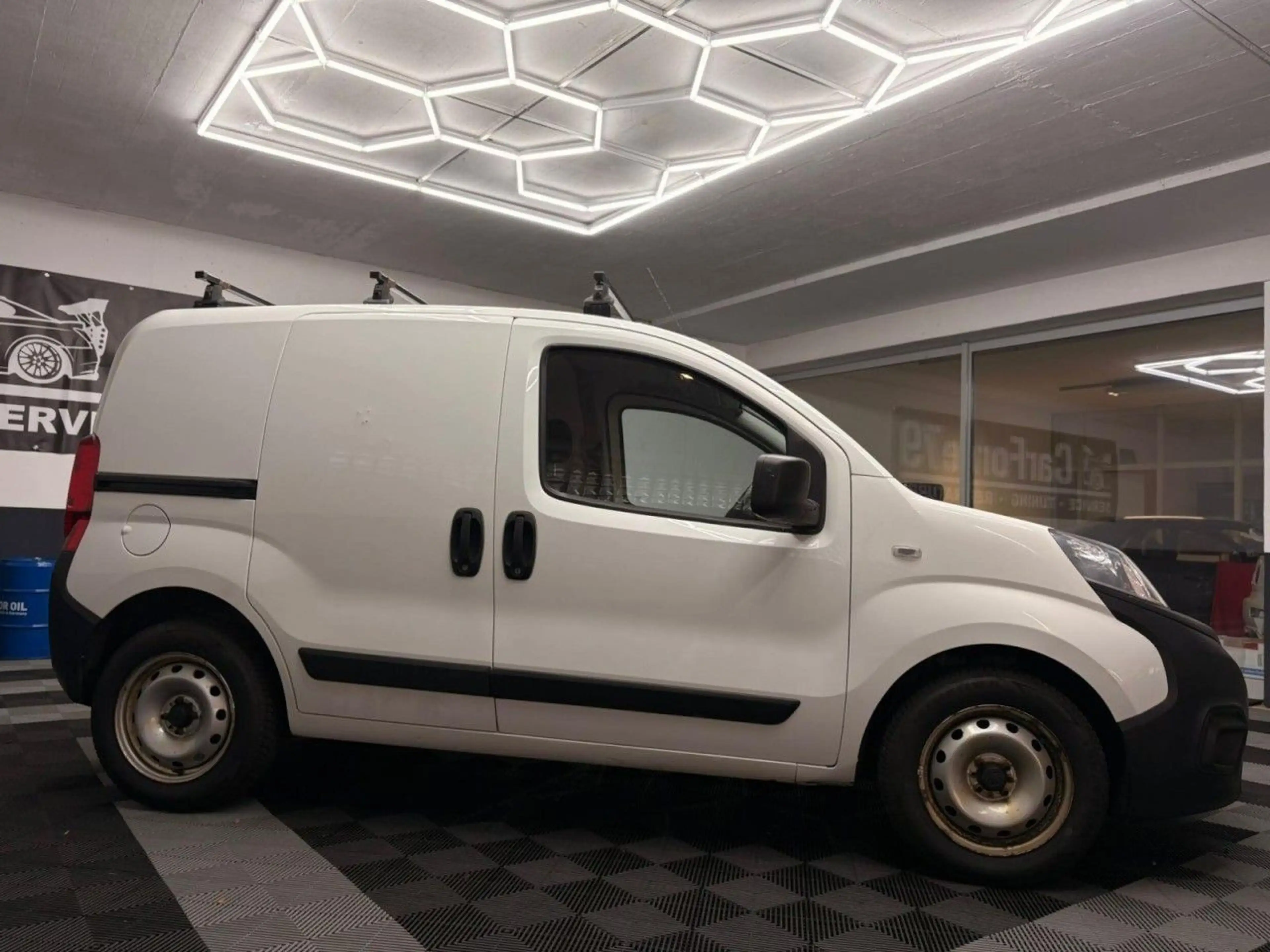 Fiat Fiorino 8-Fach USB — photo 3