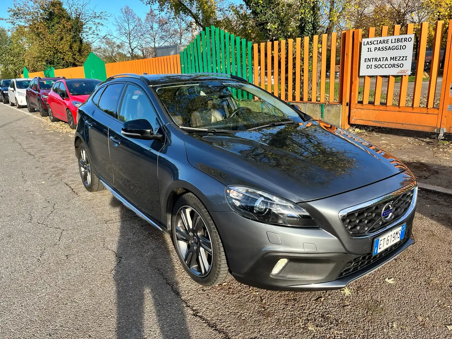 Volvo V40 Cross Country T5 Summum AWD Geartronic Grigio - 1