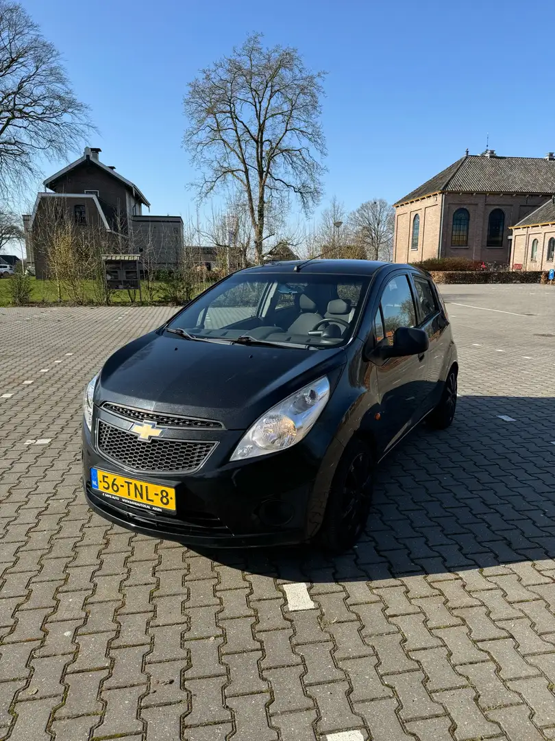 Chevrolet Spark 1.0 16V LS Bi-Fuel Zwart - 1