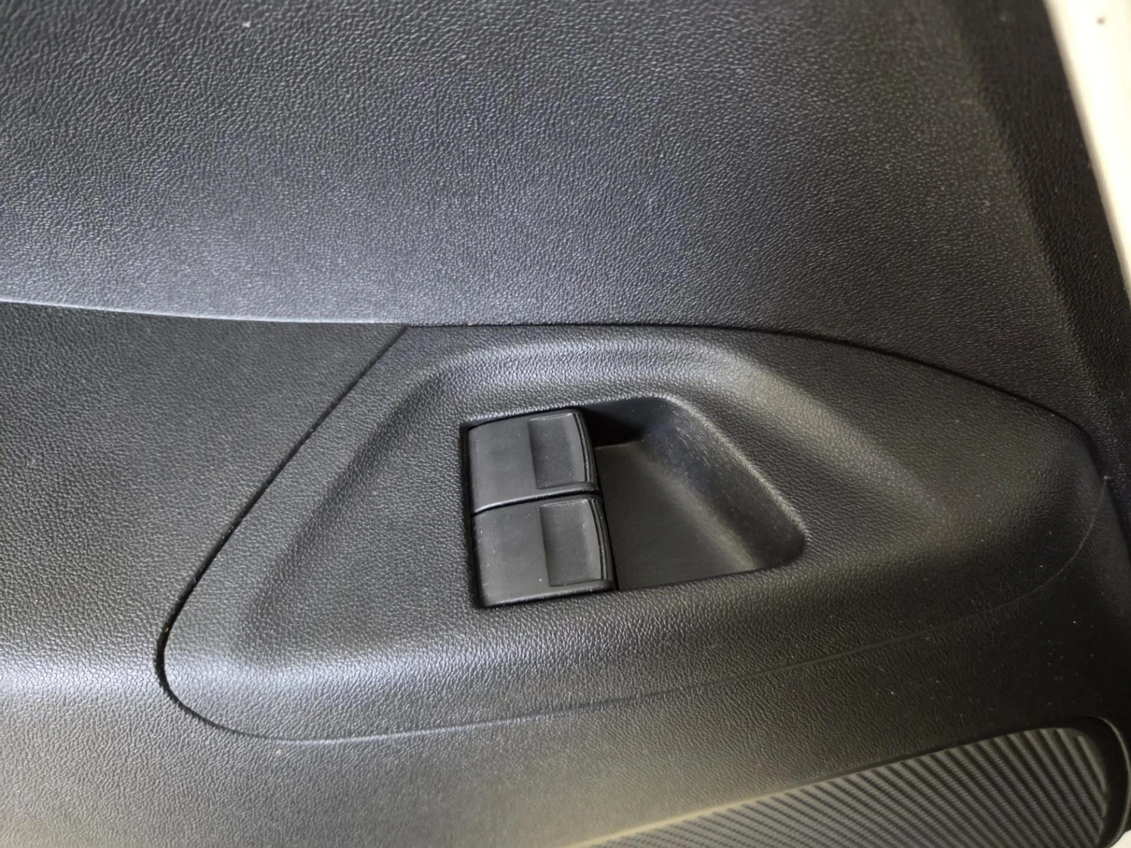 Peugeot 108 1.0 e-VTi Active weinig kilometers ! — photo 11