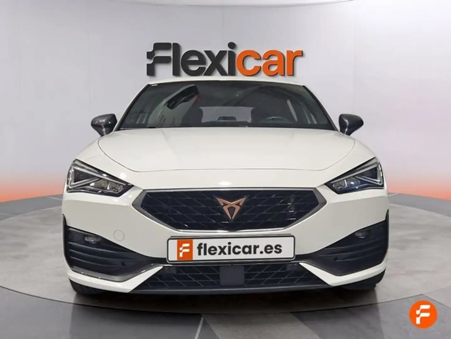 CUPRA 1.5 eTSI 110kW 150CV) DSG Blanco - 2
