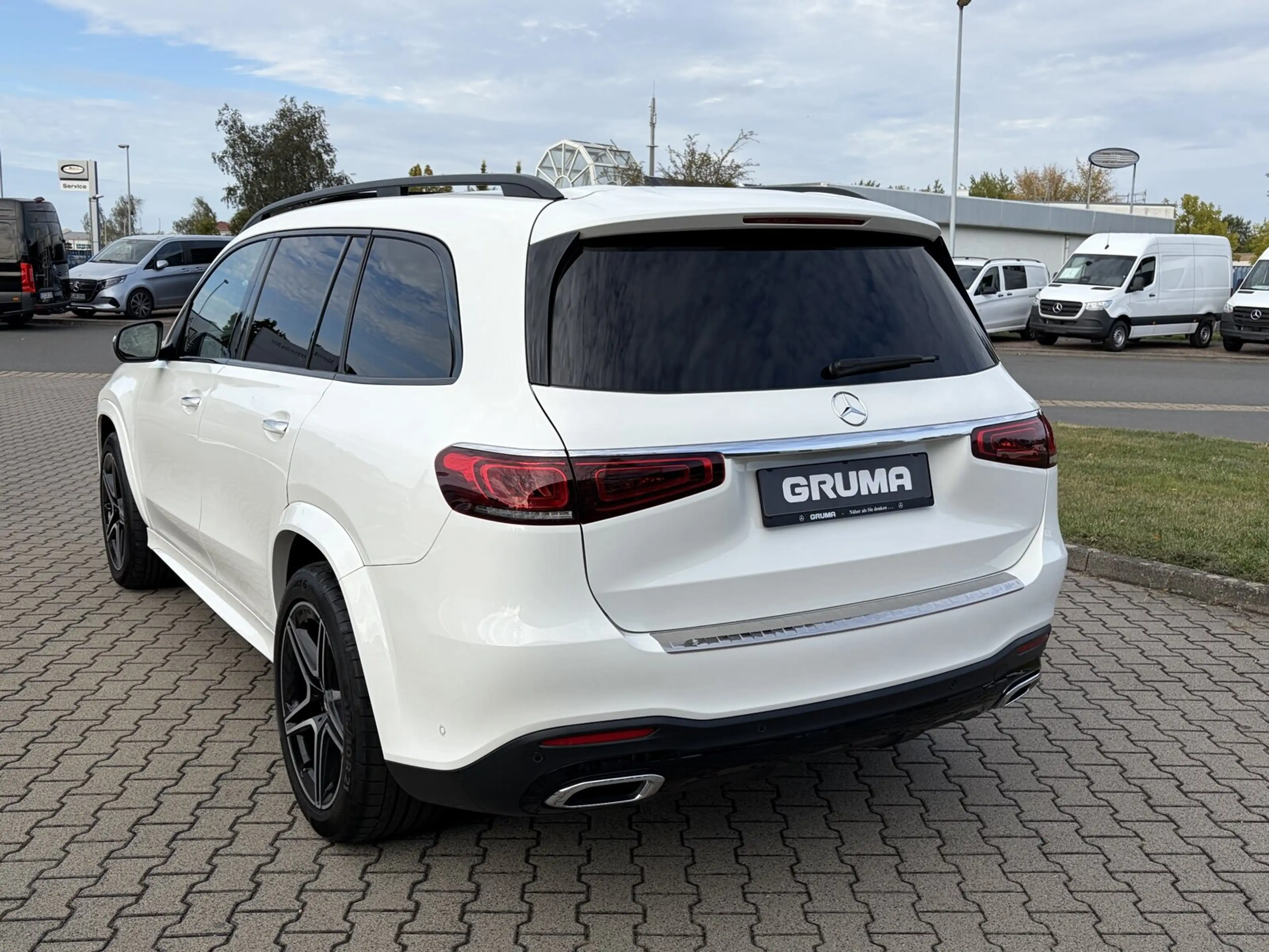 Mercedes-Benz GLS 350 GLS 350 d 4MATIC AMG+NIGHT+PANO+360°+KEYLESS Navi — photo 7