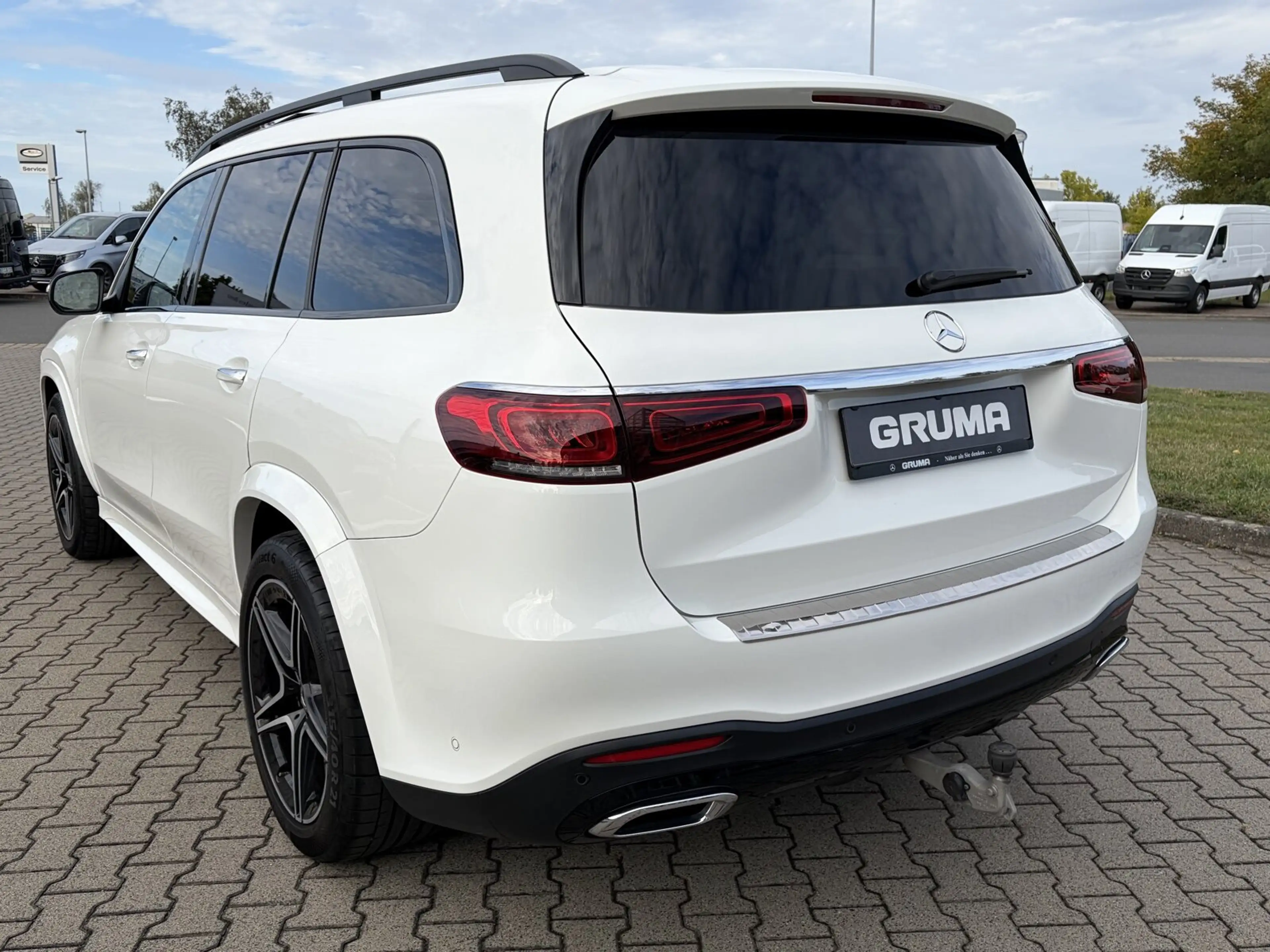 Mercedes-Benz GLS 350 GLS 350 d 4MATIC AMG+NIGHT+PANO+360°+KEYLESS Navi — photo 11