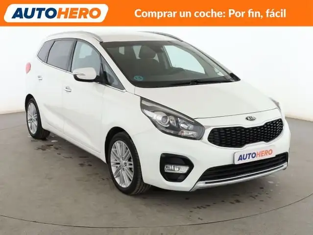 Kia Carens view 8