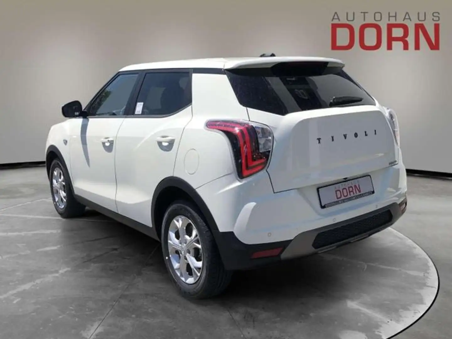 KGM Tivoli Nomad 1.5 AT6 Rückfahrkamera Sitzheizung Bílá - 2