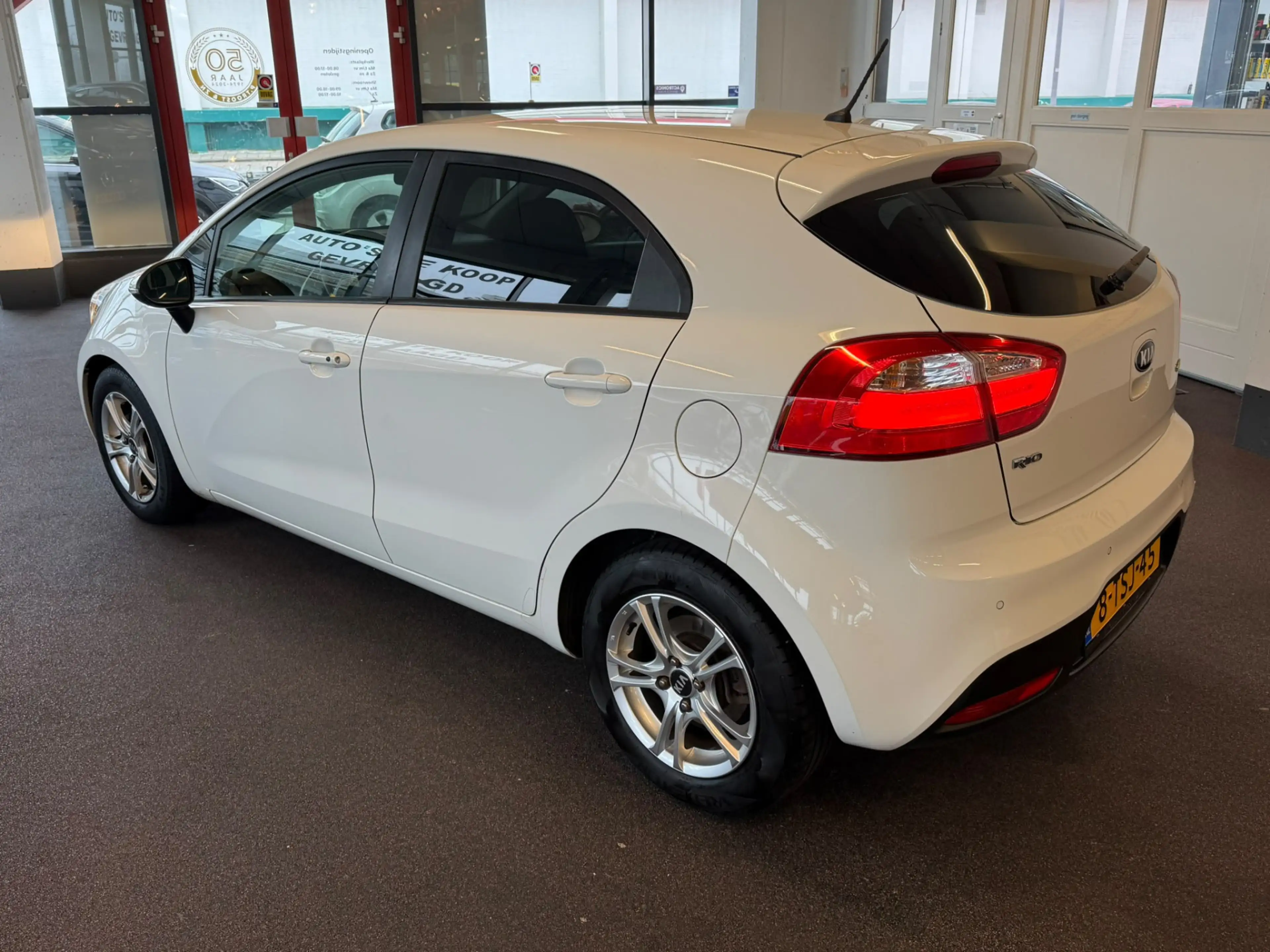 Kia Rio 1.2 CVVT ExecutiveLine | Cruise control | Climate — photo 5