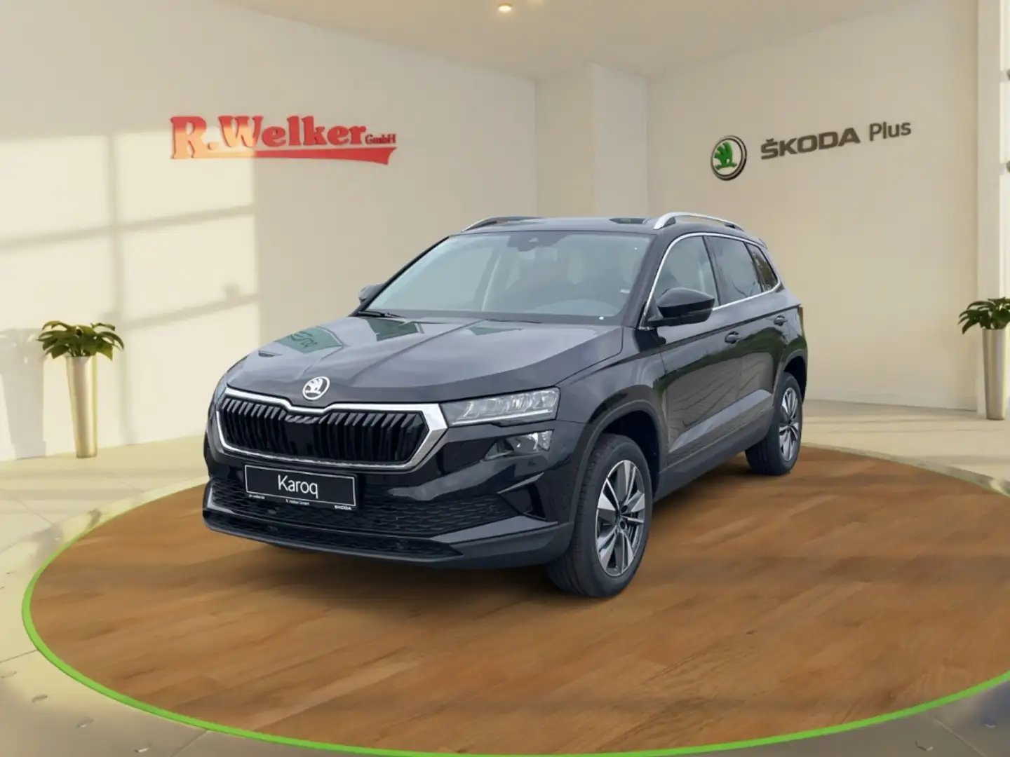 Skoda Karoq Selection 1.5 TSI ''Fahrassistenz Plus''Infotainme Schwarz - 1