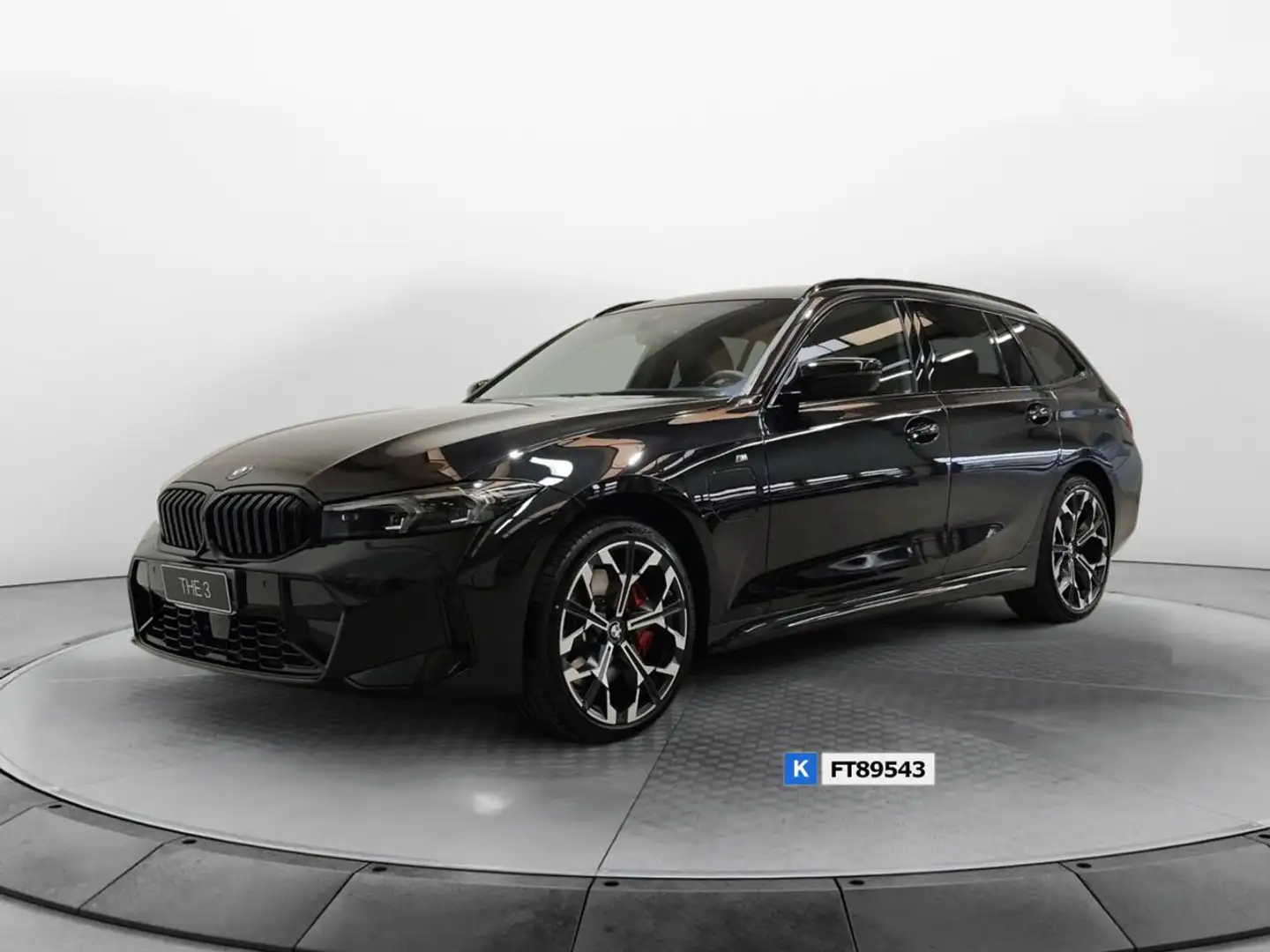 BMW 330 e xDrive Touring MSport Pro Black - 1