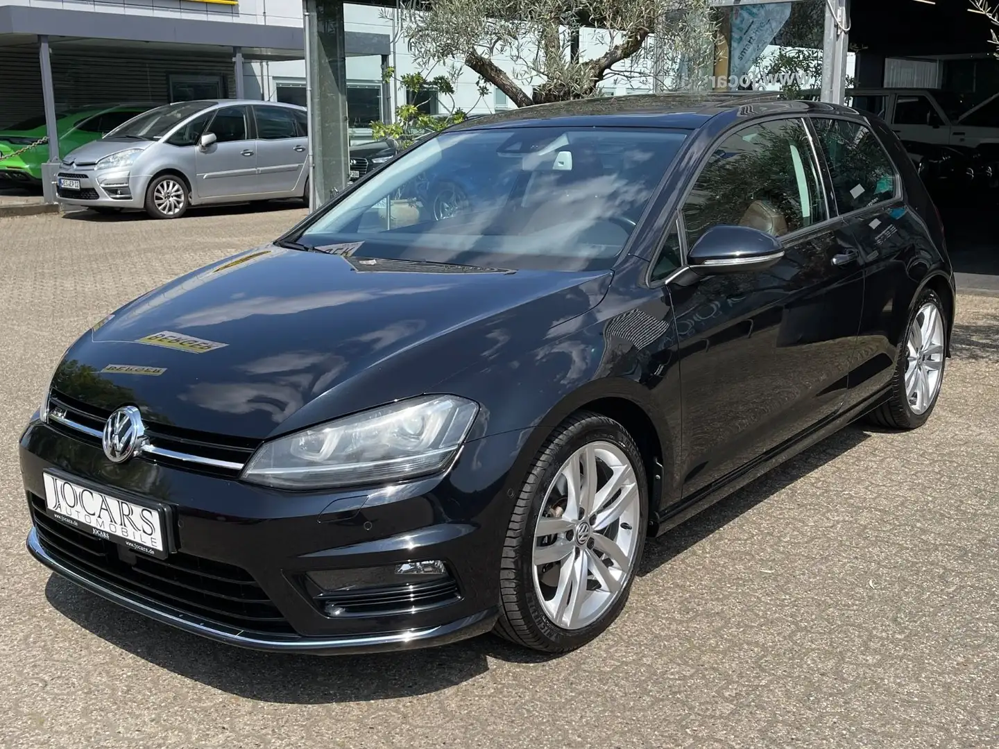 Volkswagen Golf VII AMBIENTE I CAR-PLAYI RFK I PANO Black - 1