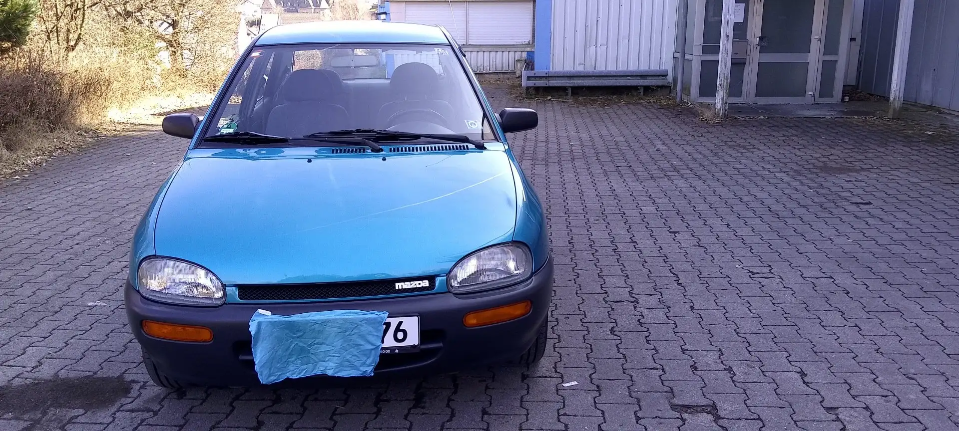 Mazda 121 16V LX - 1