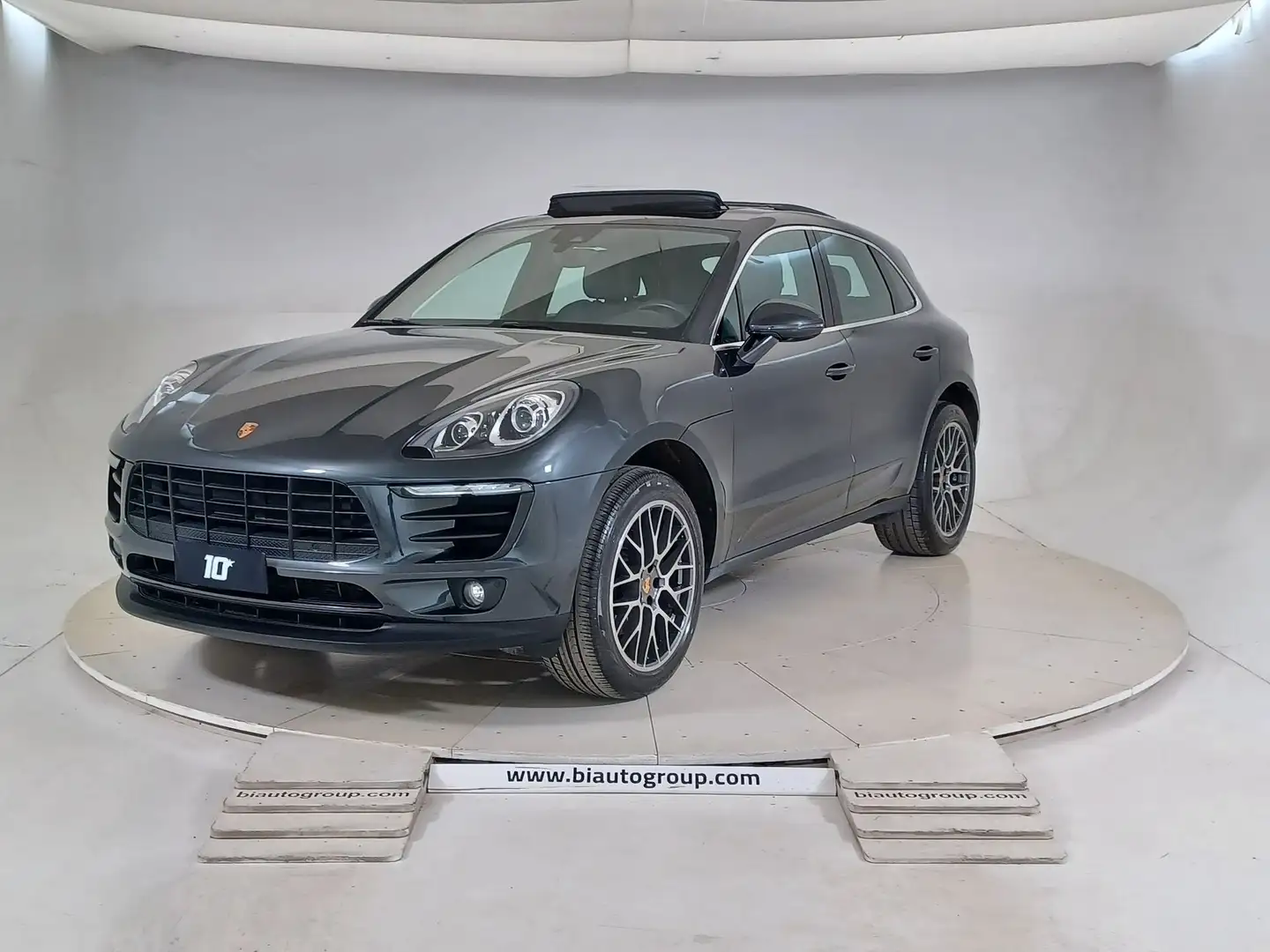 Porsche Macan I 2014 Benzina 2.0 252cv pdk Grau - 1