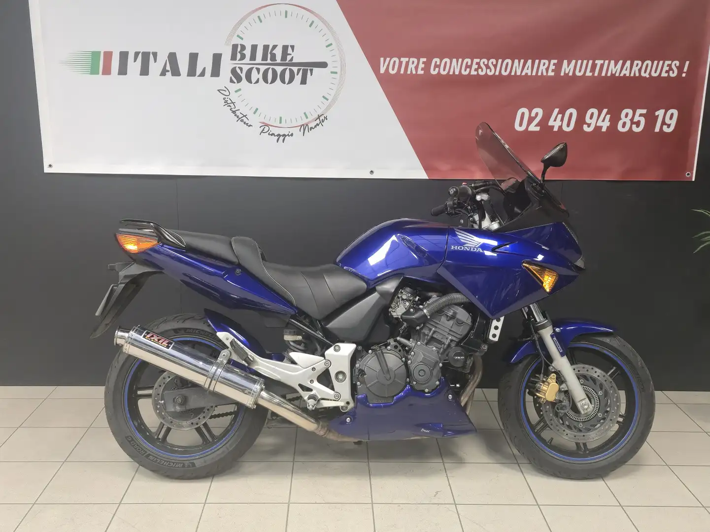 Honda CBF 600 Blauw - 1