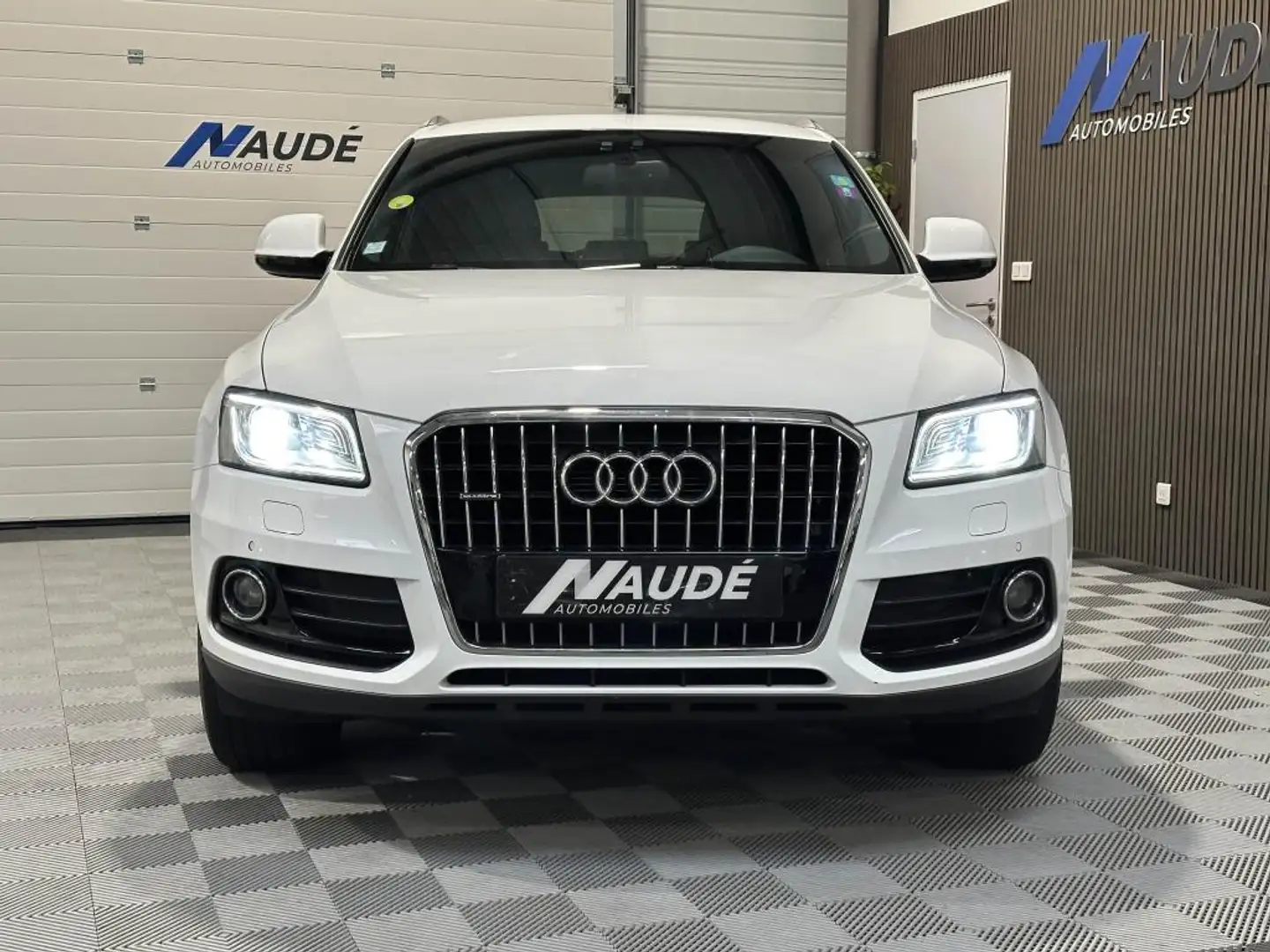Audi Q5 S-Line Quattro 2.0 TDI 190ch Blanc - 2