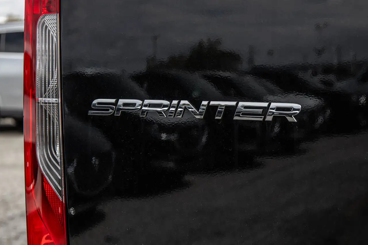 Mercedes-Benz Sprinter снимка Mercedes-Benz Sprinter