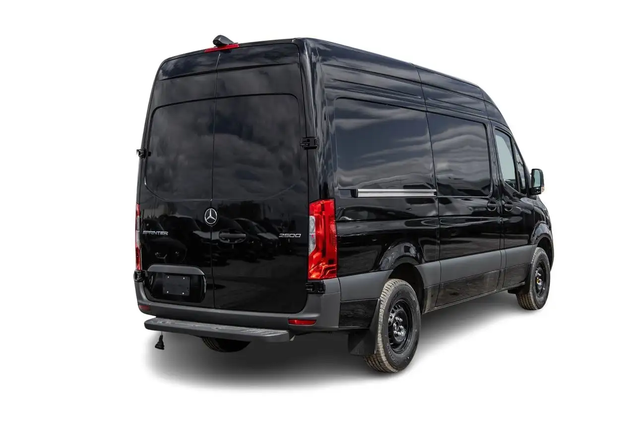 Mercedes-Benz Sprinter снимка Mercedes-Benz Sprinter