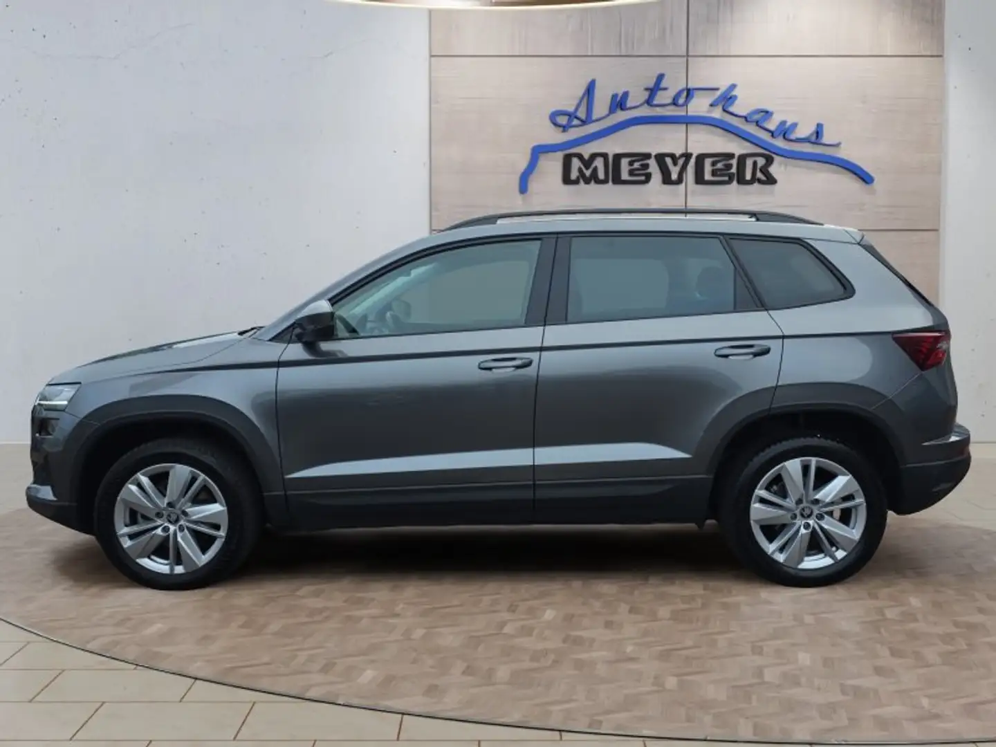 Skoda Karoq 2,0TDI DSG Navi/LED/ACC/Kamera/Winterp.    ** Grijs - 2