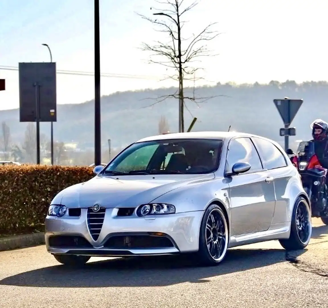 Alfa Romeo 147 GTA - 1
