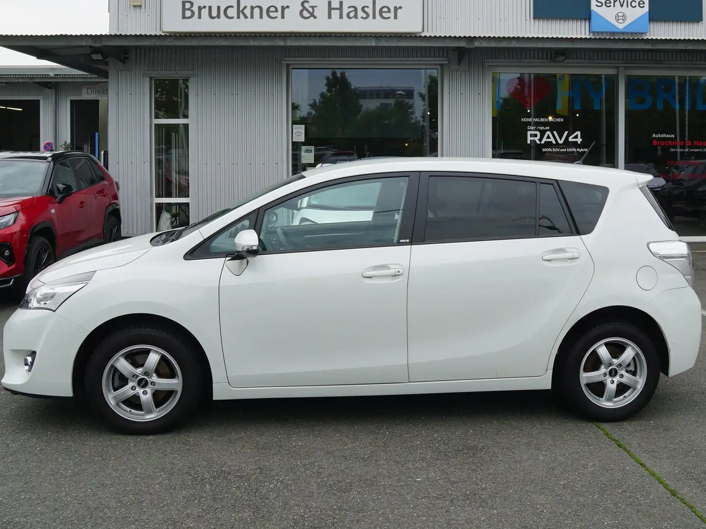 Toyota Verso Edition-S Bílá - 2