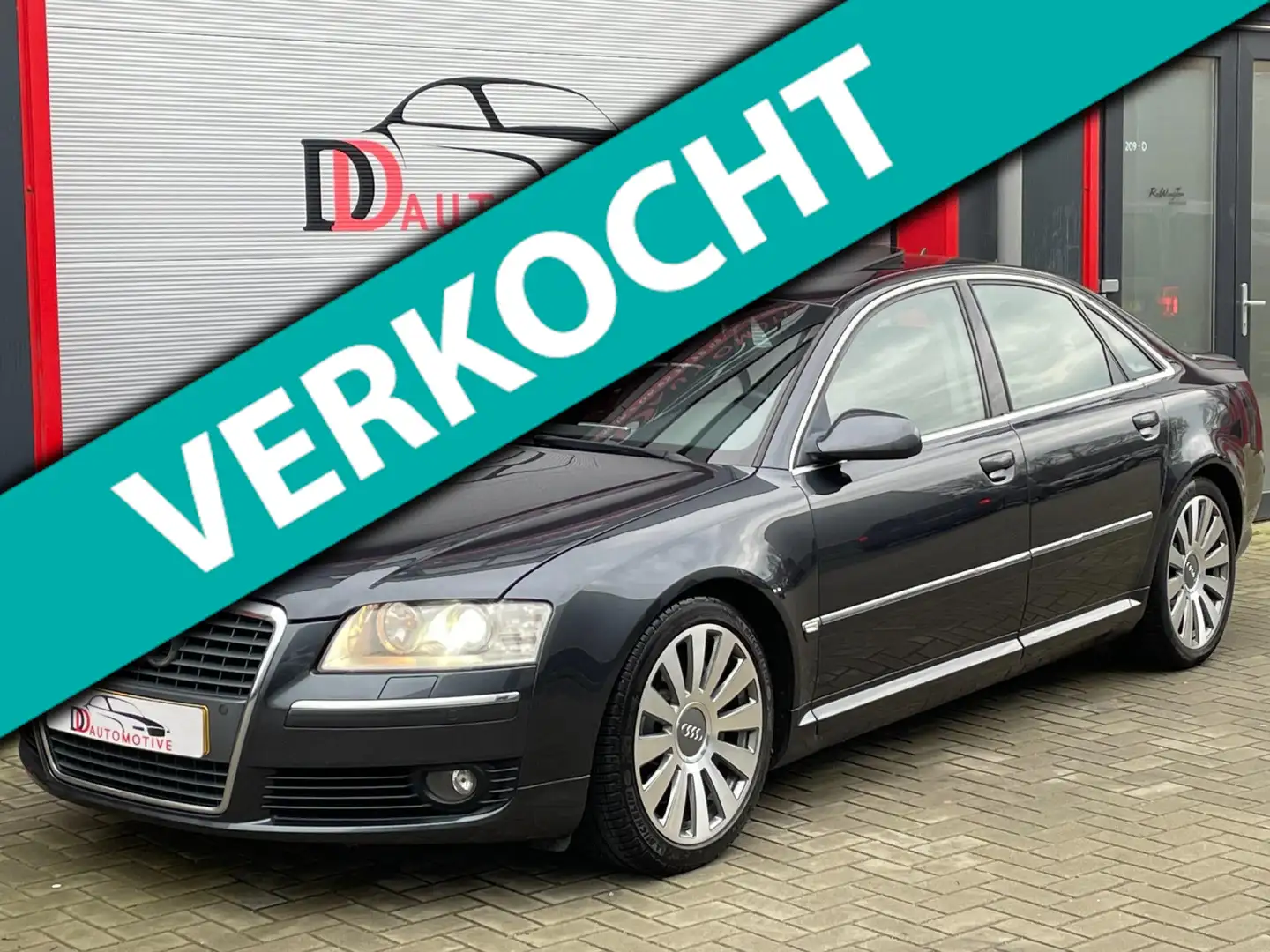 Audi A8 4.2 Quattro DAK/MEMORY/BOSE/YOUNGTIMER/XENON/ORGNL Grijs - 1