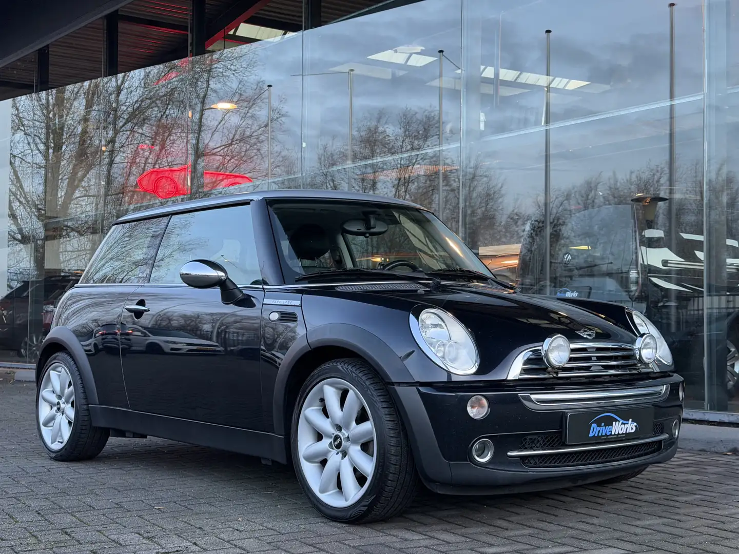 MINI Cooper Mini 1.6 Park Lane | RECARO | Netjes onderhouden | Fekete - 2