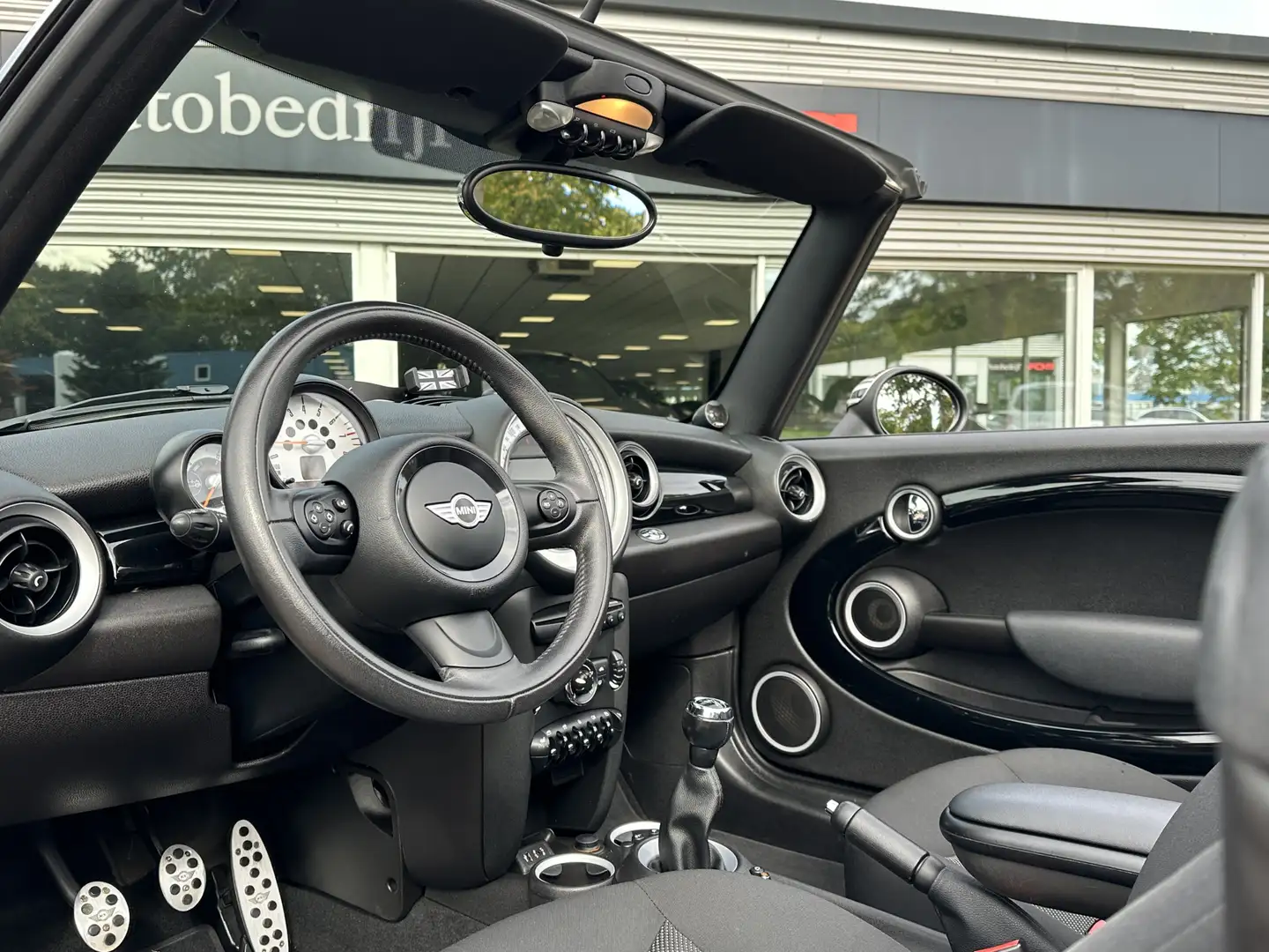 MINI One Cabrio 1.6 JCW Pakket | Navi | Cruise | Xenon | Telefoon Schwarz - 2