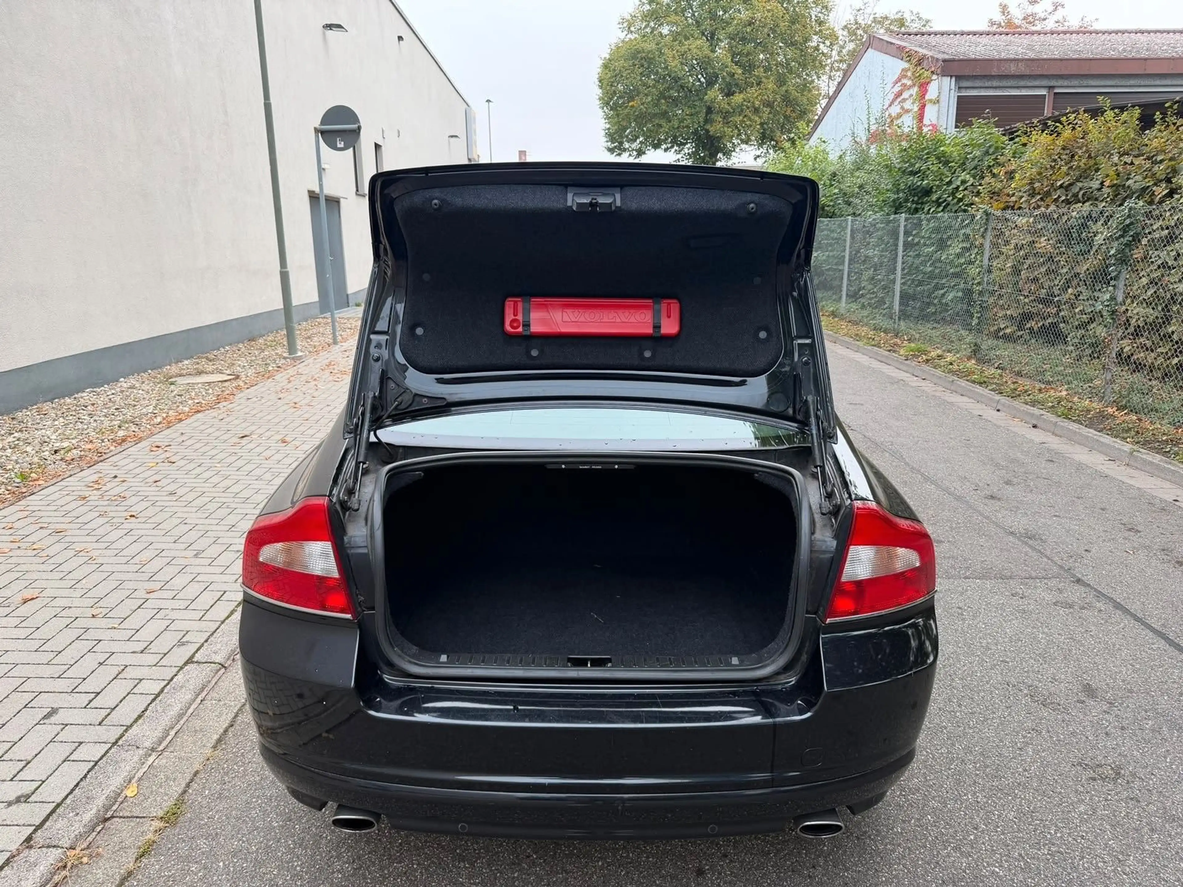 Volvo S80 Lim. D5 AWD Executive Geartronic TOP TÜV NEU — photo 9