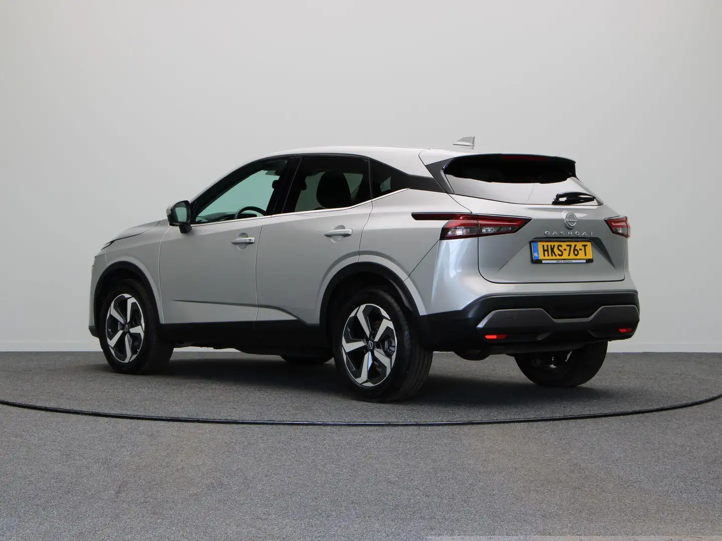 Nissan Qashqai 158pk MHEV Xtronic N-Connecta | 1800kg Trekvermoge Gris - 2