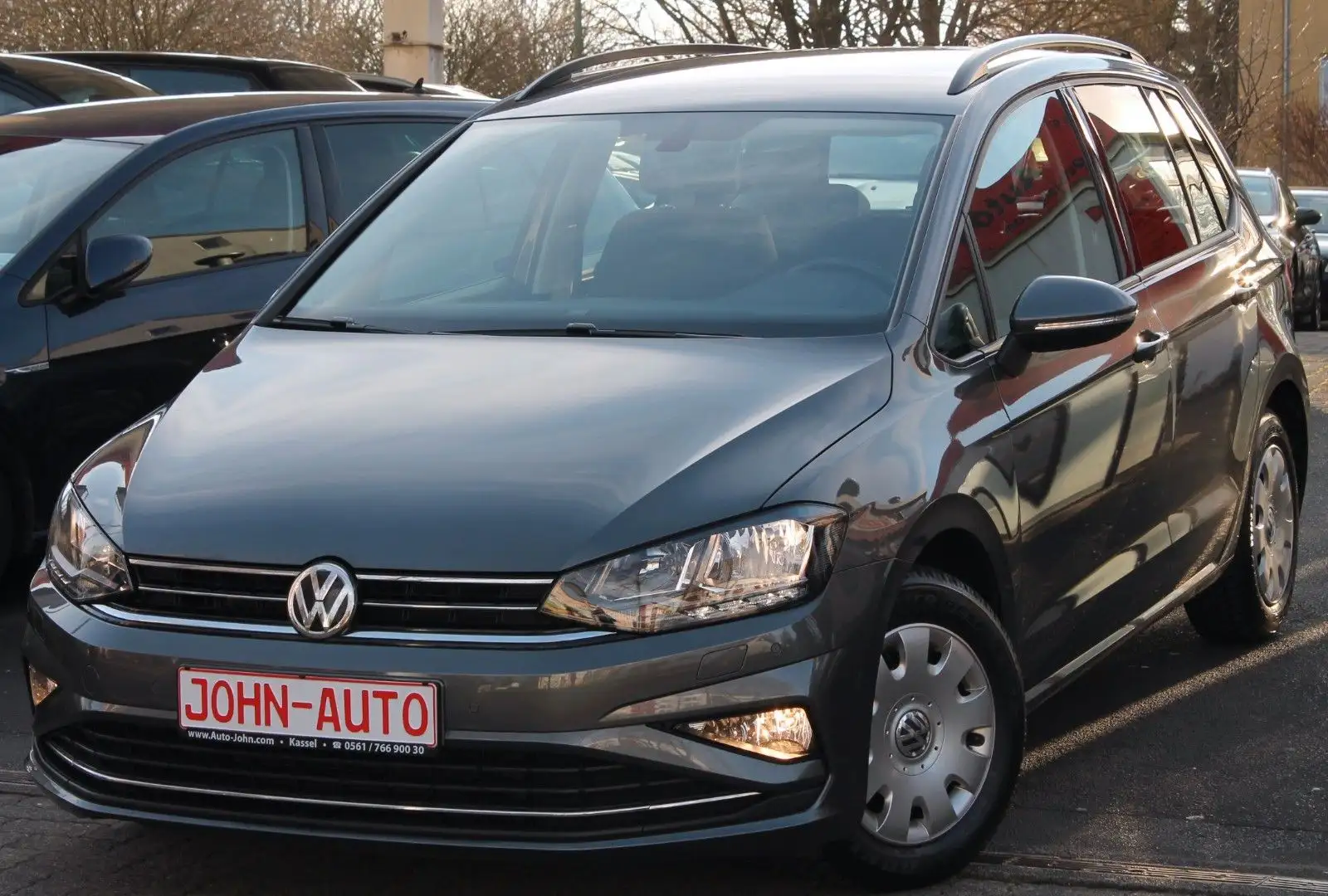 Volkswagen Golf Sportsvan VII Comfortline *Navi*Sitzheizung Grau - 1