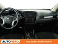 Mitsubishi Outlander PHEV 4WD Aut.*NAVI*TEMPO*CAM*SHZ* Weiß - thumbnail 12