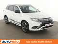 Mitsubishi Outlander PHEV 4WD Aut.*NAVI*TEMPO*CAM*SHZ* Weiß - thumbnail 8