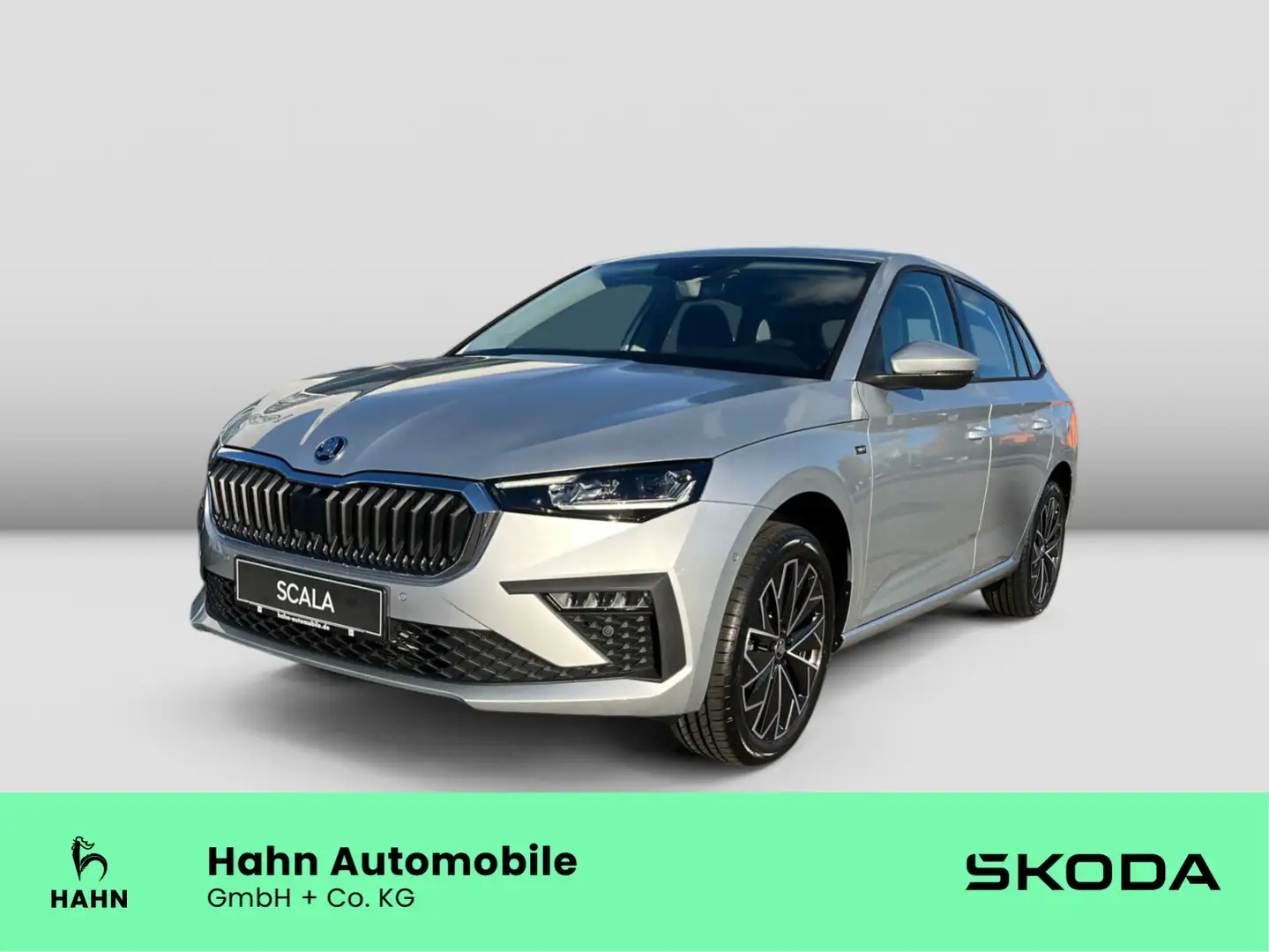 Skoda Scala TOUR 1.0 TSI DSG Navi ACCAHK Klimaauto PDC Silber - 1