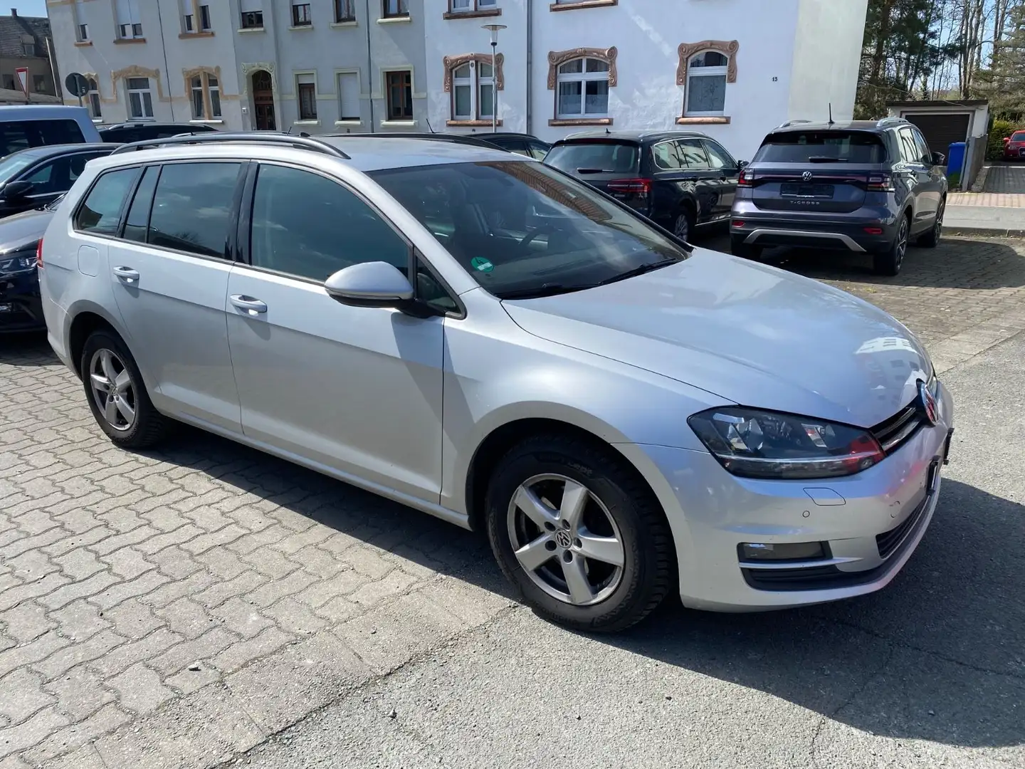 Volkswagen Golf VII Variant Comfortline BMT 4Motion Silber - 1