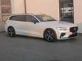 Volvo V60 T6AWD RechargePHEV R-DesignGeartronic,Leder,Kamera Weiß - thumbnail 2