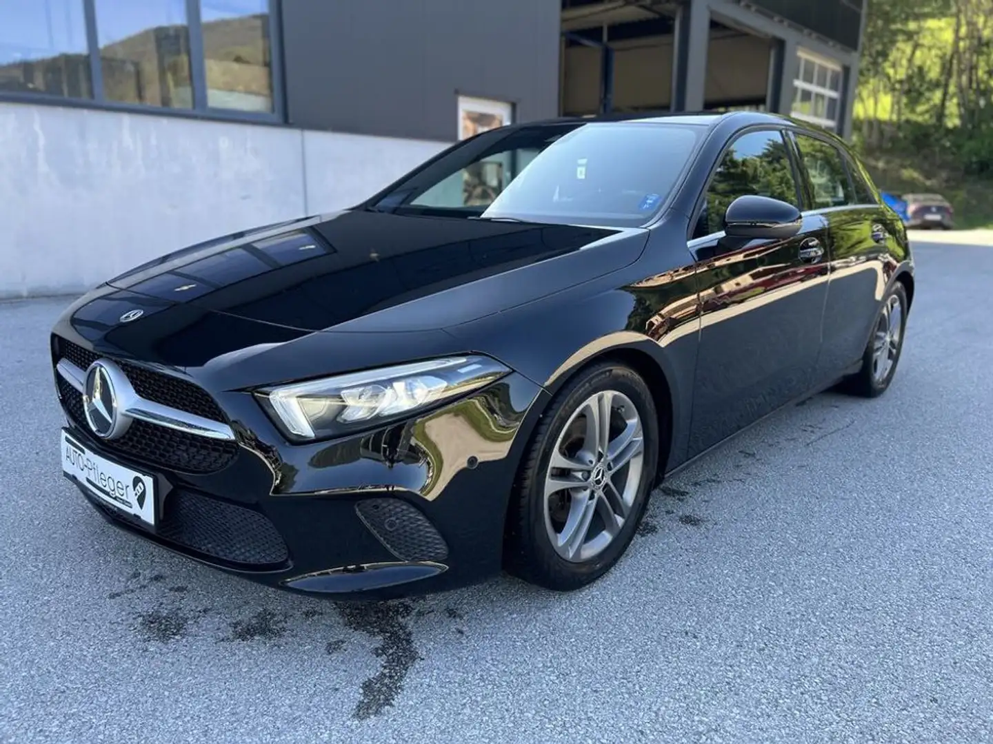 Mercedes-Benz A 160 Benzin Schwarz - 1
