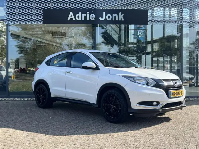 Honda HR-V 1.5 i-VTEC Elegance | TREKHAAK | 18" LM VELGEN | C