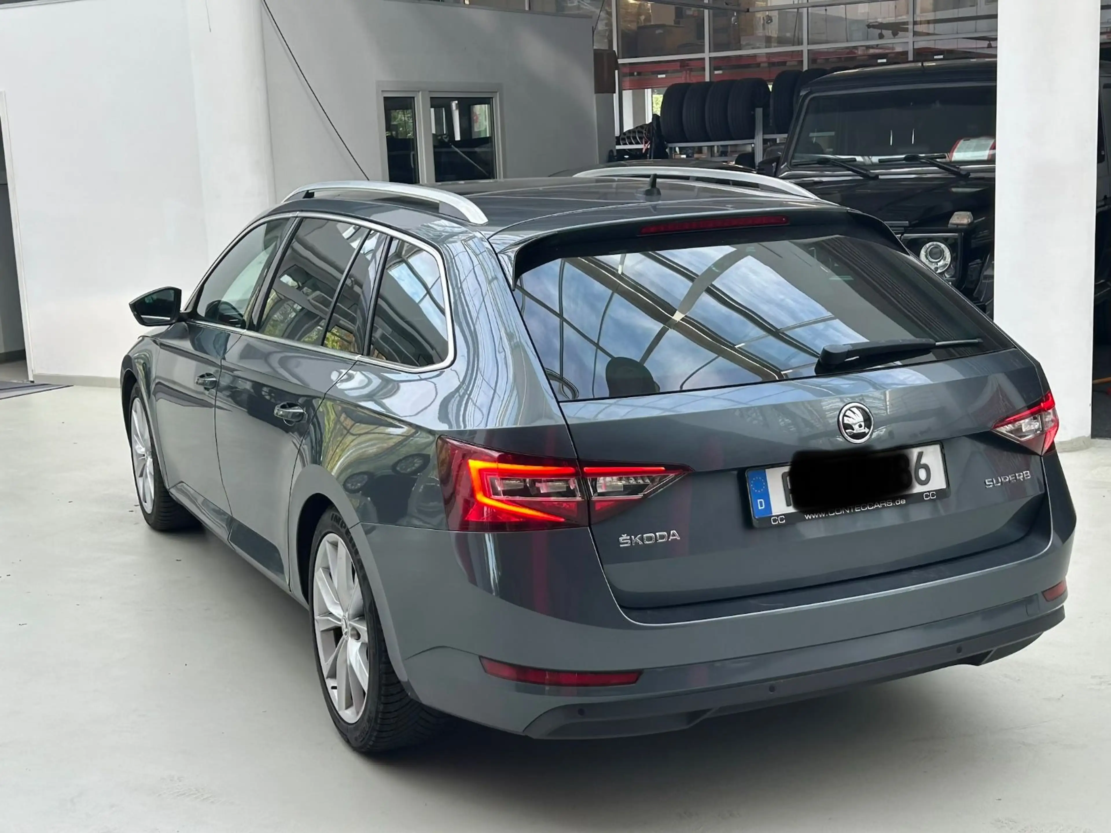 Skoda Superb Combi Style — photo 3