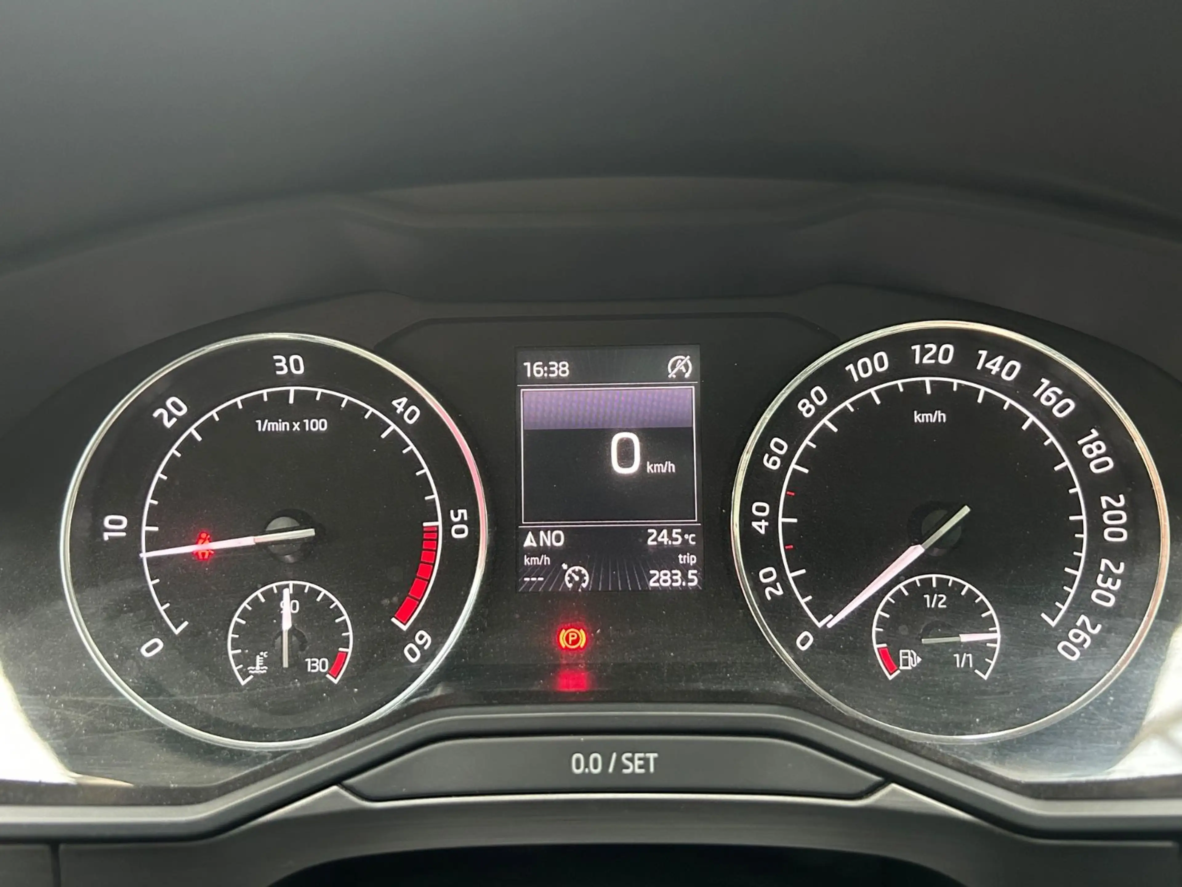 Skoda Superb Combi Style — photo 13