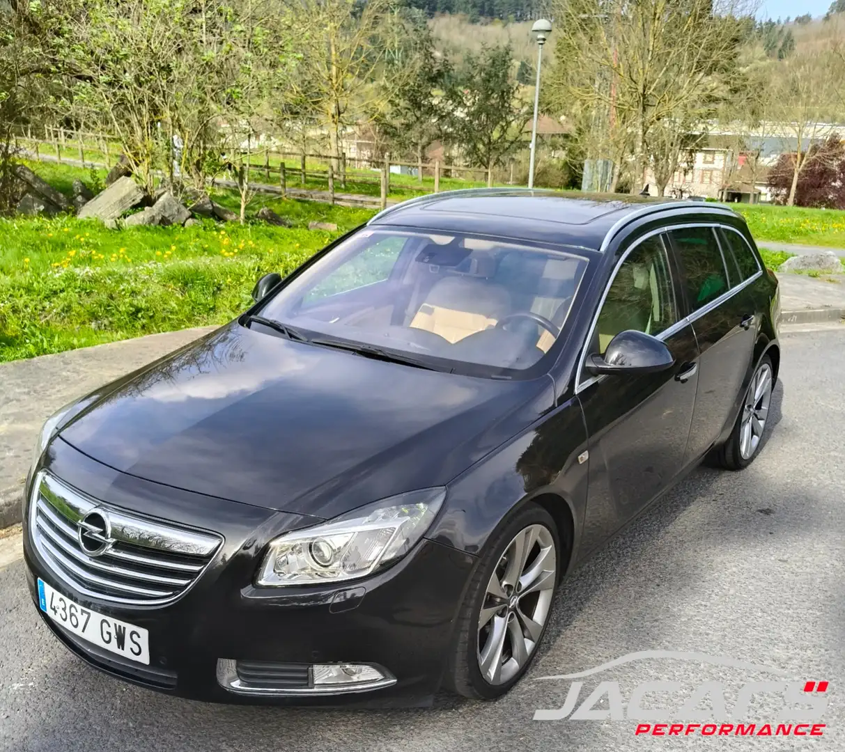 Opel Insignia ST 2.0CDTI Cosmo EcoFlex 160 Noir - 1