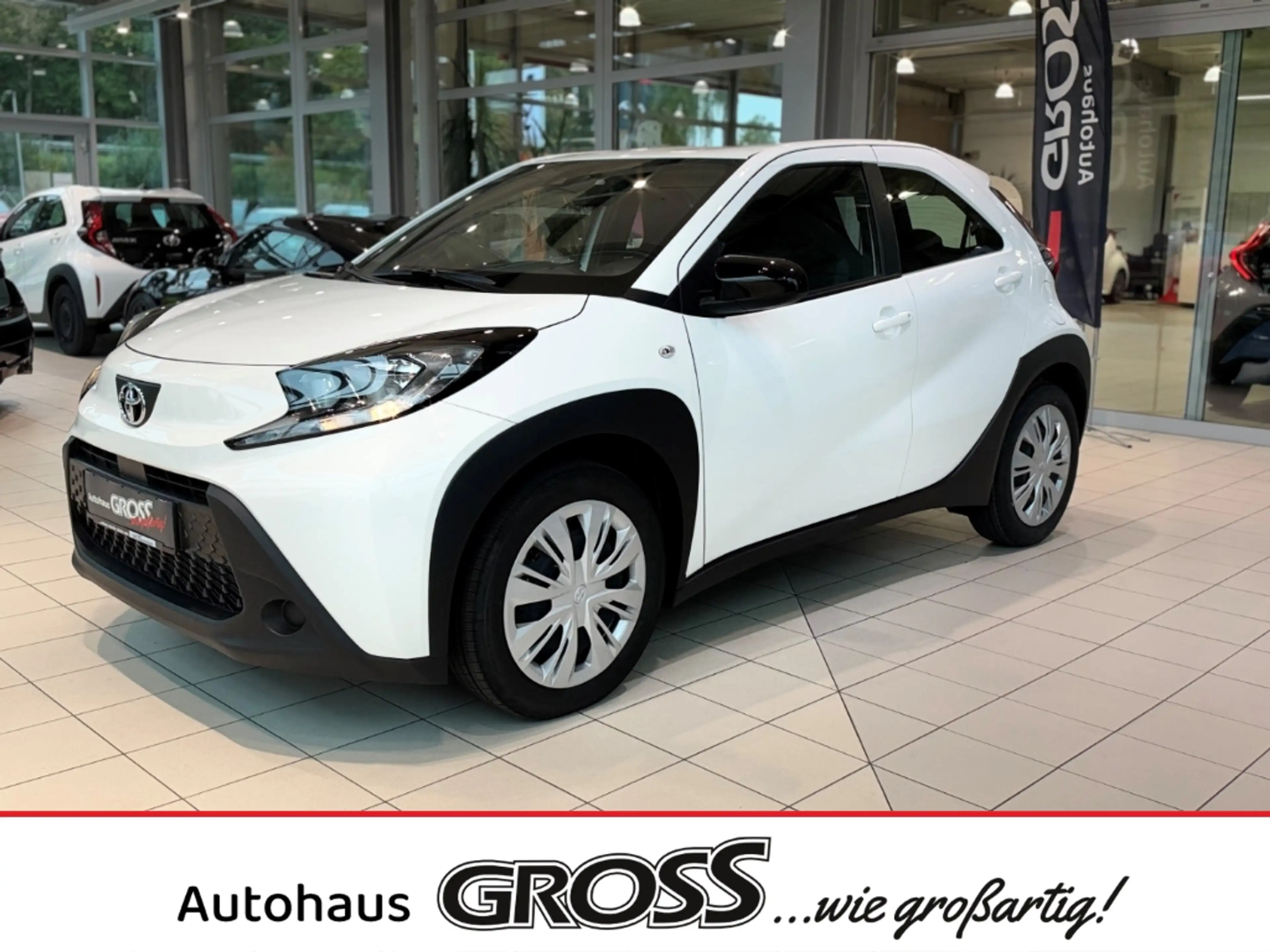 Toyota Aygo X Business Edition Apple CarPlay Android Auto Musiks
