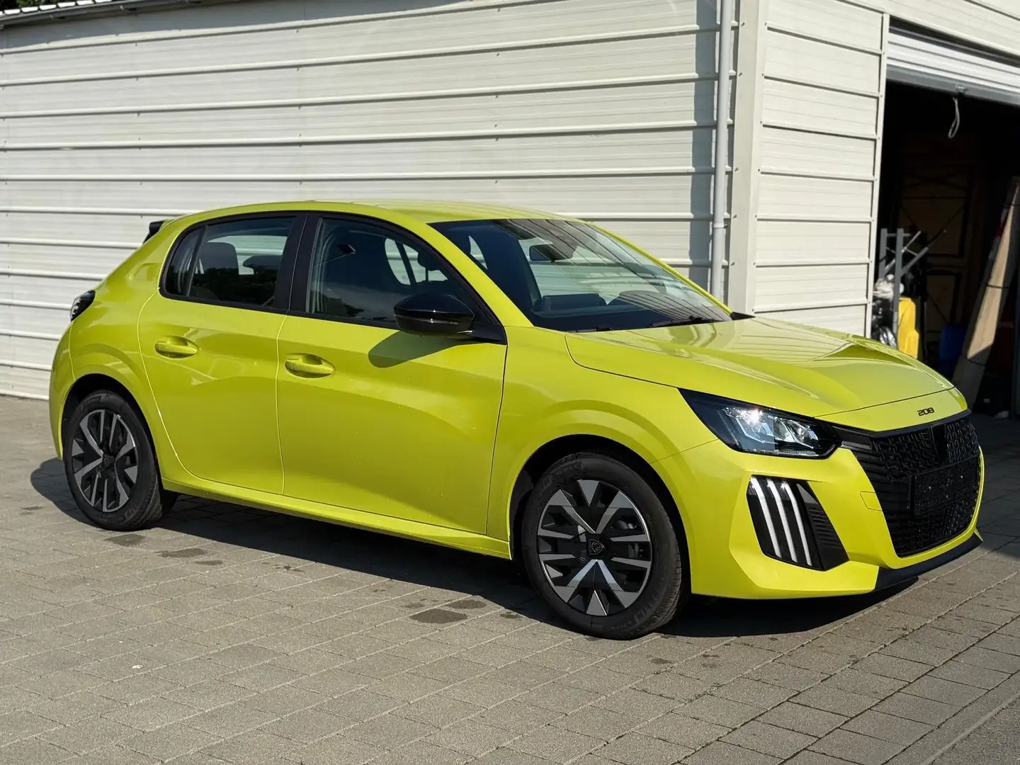Peugeot 208 Active PureTech 75 SHZ*PDC*Klima*LED* 55 kW (75... Gelb - 1