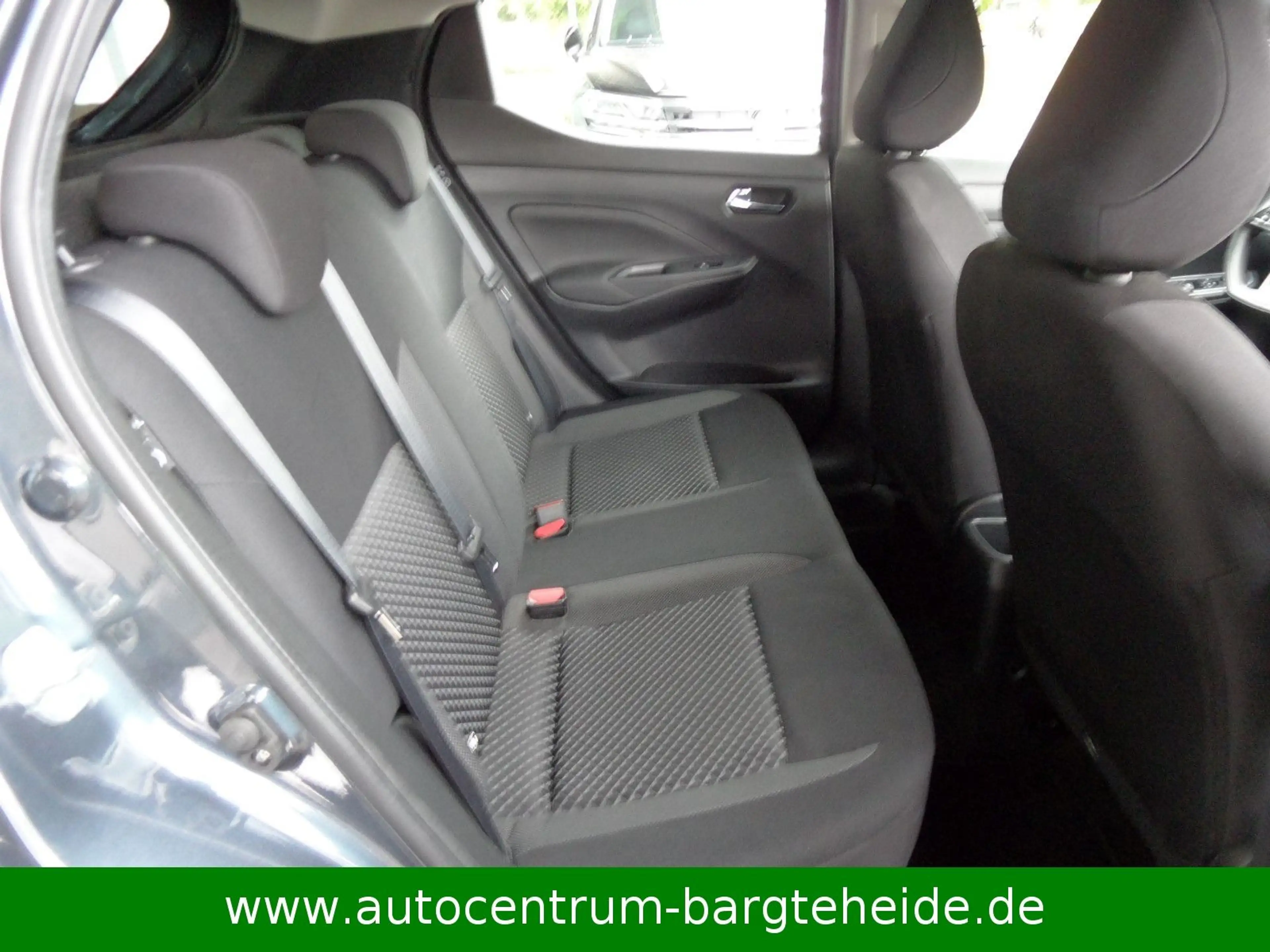 Nissan Micra Aut. N-Way — photo 13