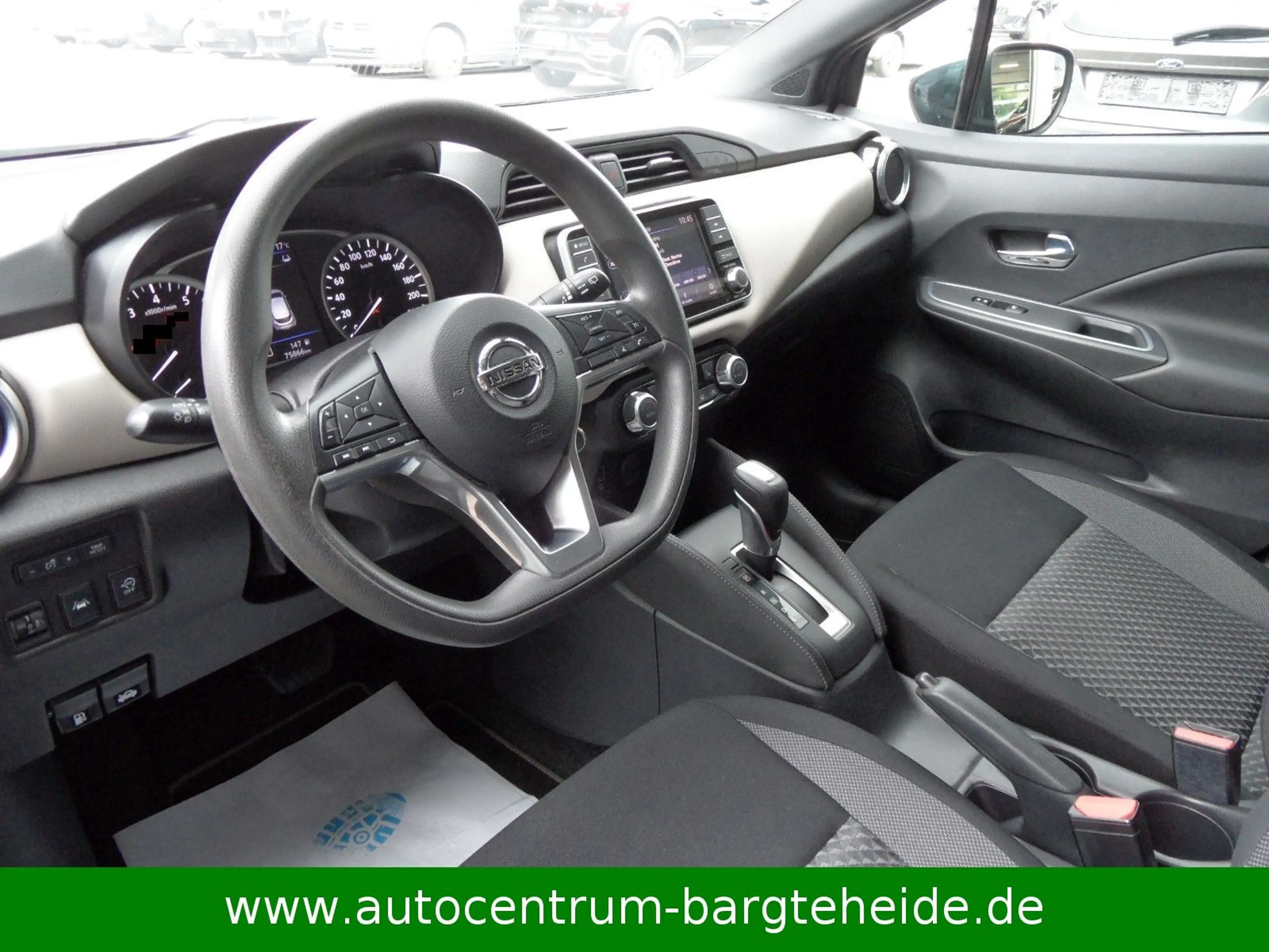 Nissan Micra Aut. N-Way — photo 16