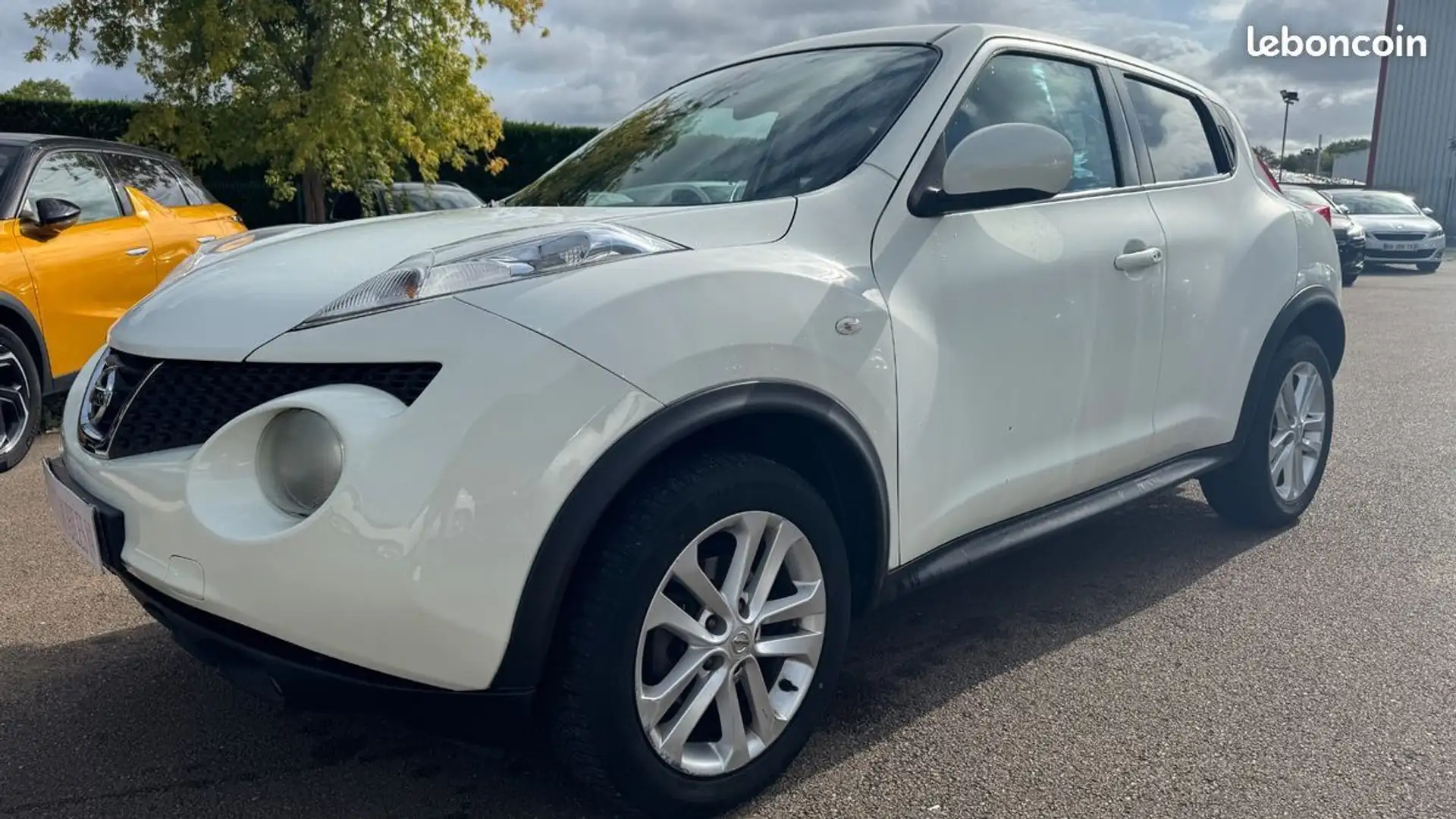 Nissan Juke 1.5 DCI 110 CH Acenta Weiß - 1