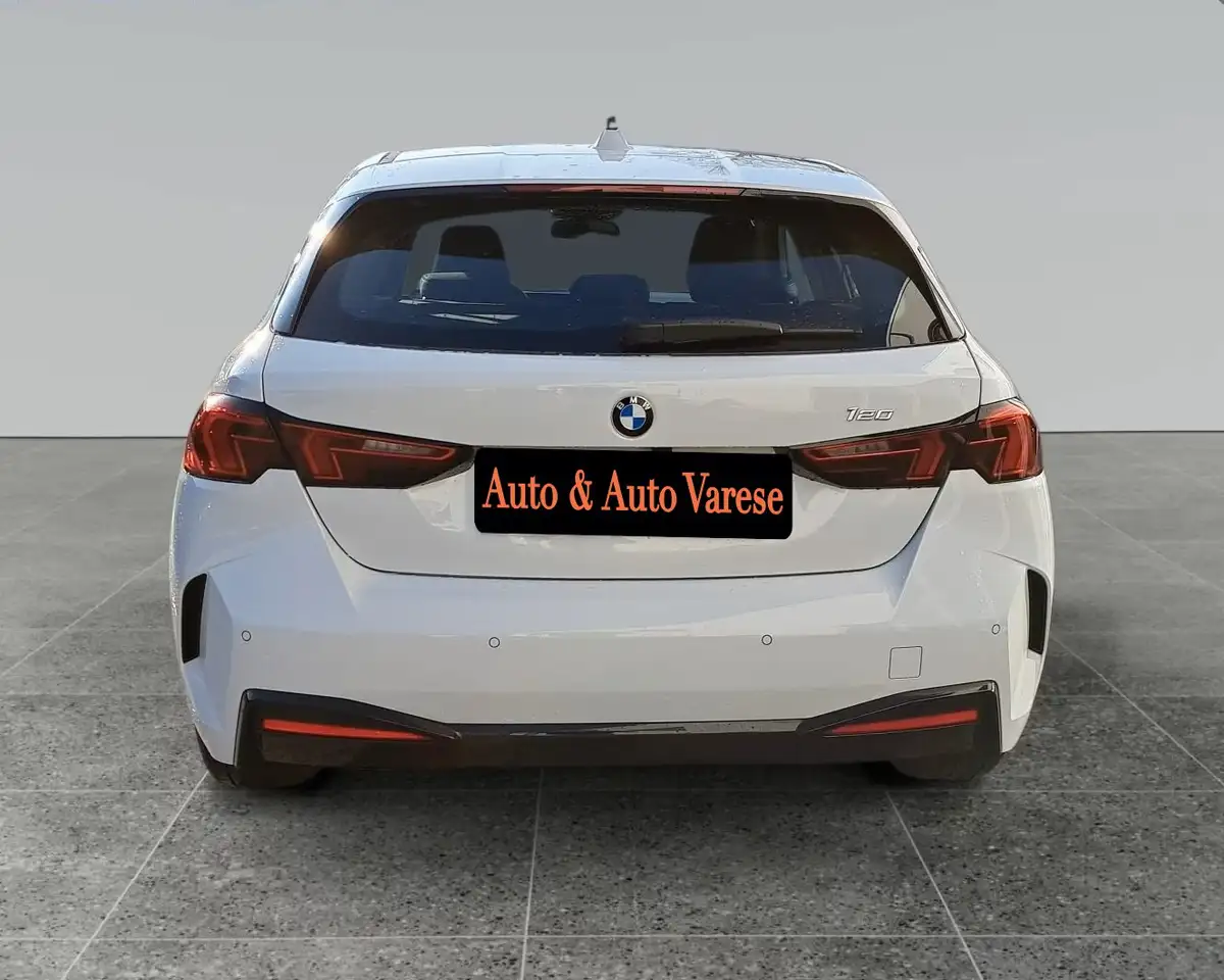 BMW 120 NAVI 4