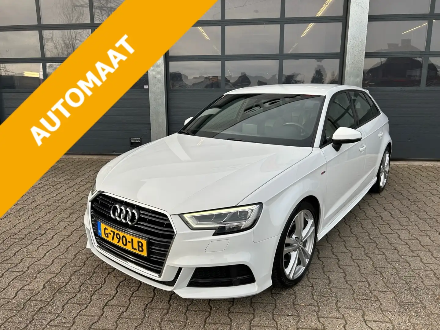 Audi A3 Sportback 35 TFSI 150pk S tronic Advance Sport S-l Weiß - 1